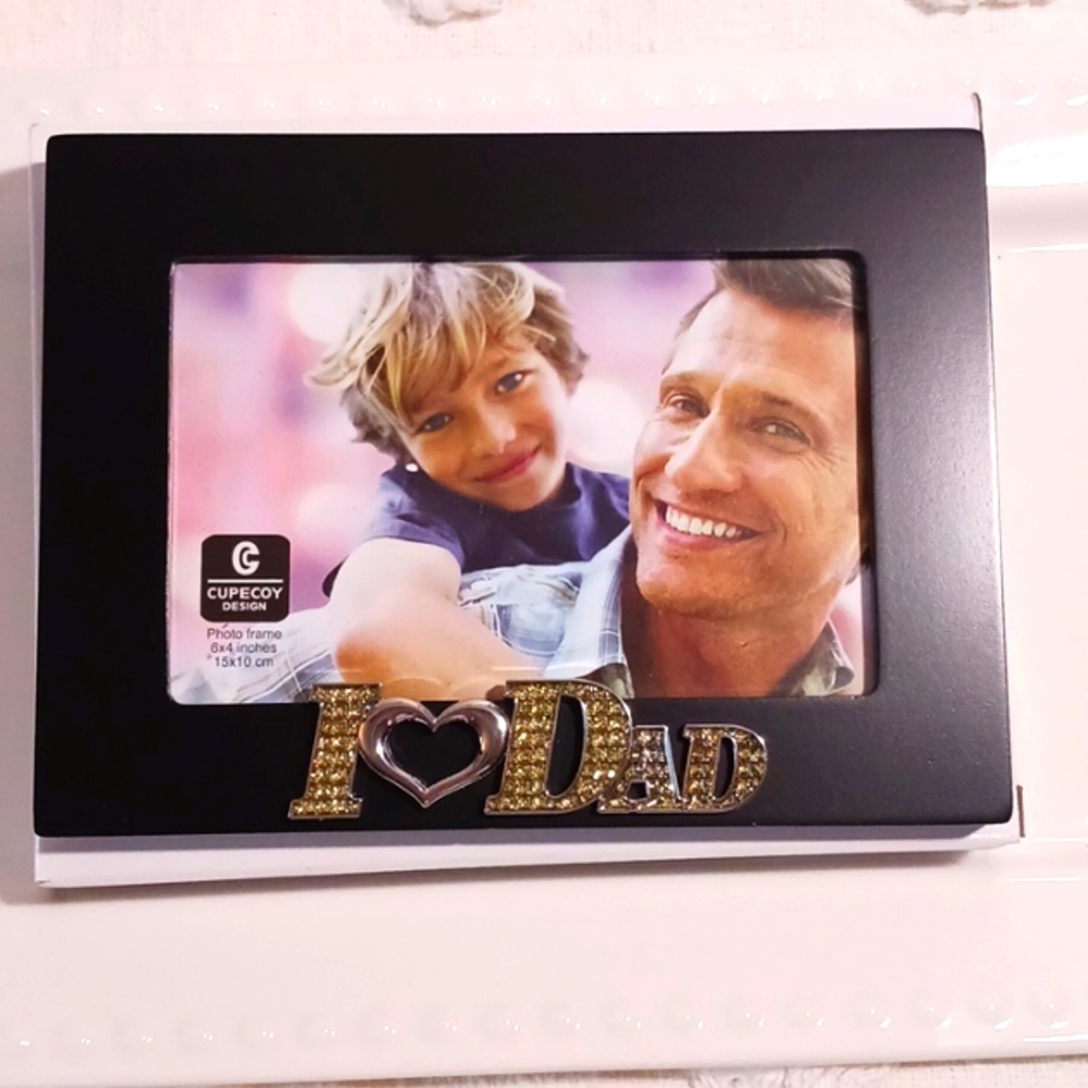 Cupecoy Design I ❤️  Dad photo frame 👔